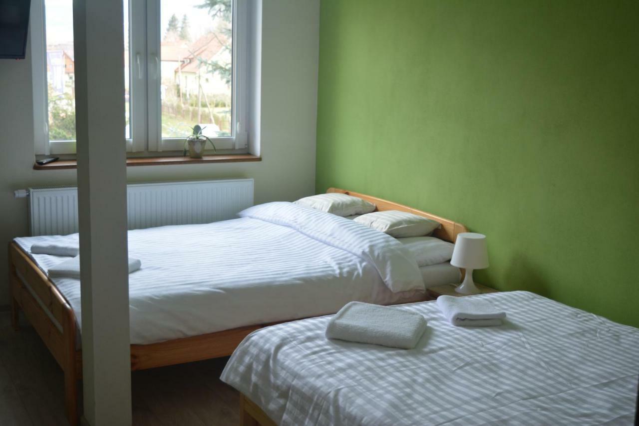 Sieraton Pokoje I Apartament Строне-Слёнске Экстерьер фото