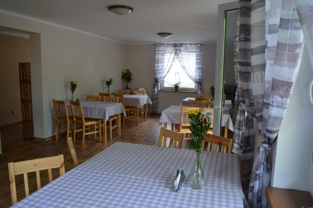Sieraton Pokoje I Apartament Строне-Слёнске Экстерьер фото